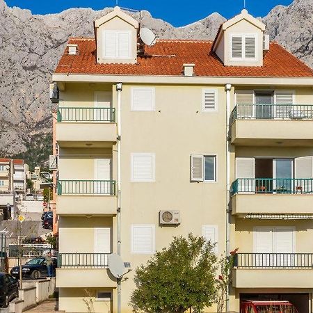 Apartments With A Parking Space Makarska - 18170 Exterior foto